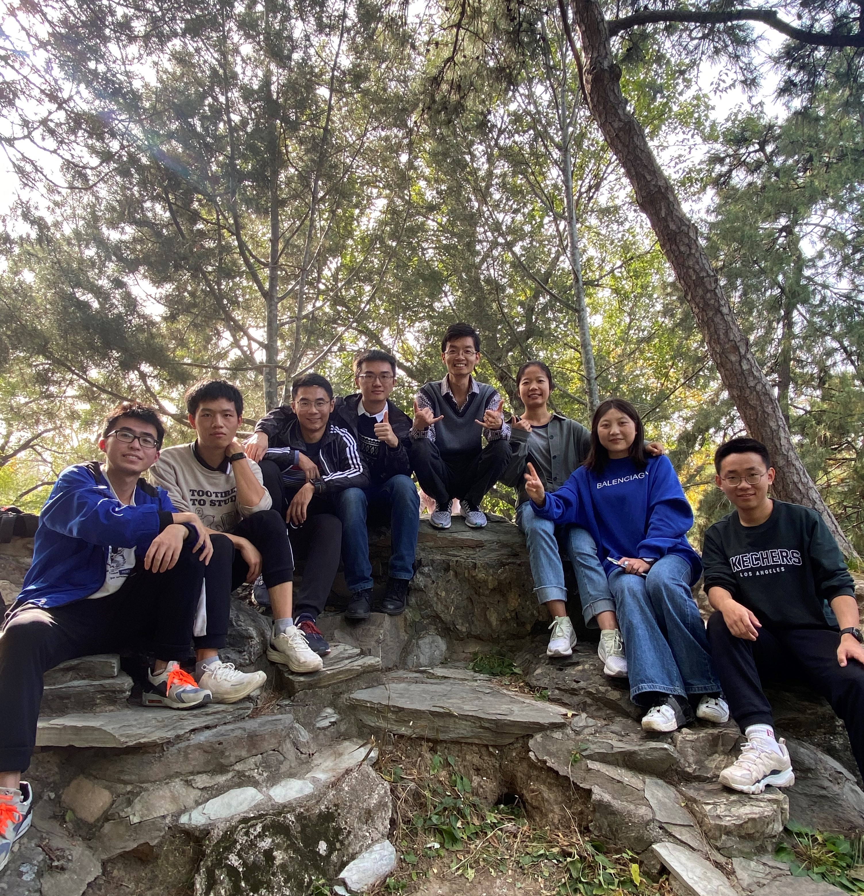 221015 Group Photo at Beijing Zoo.jpg