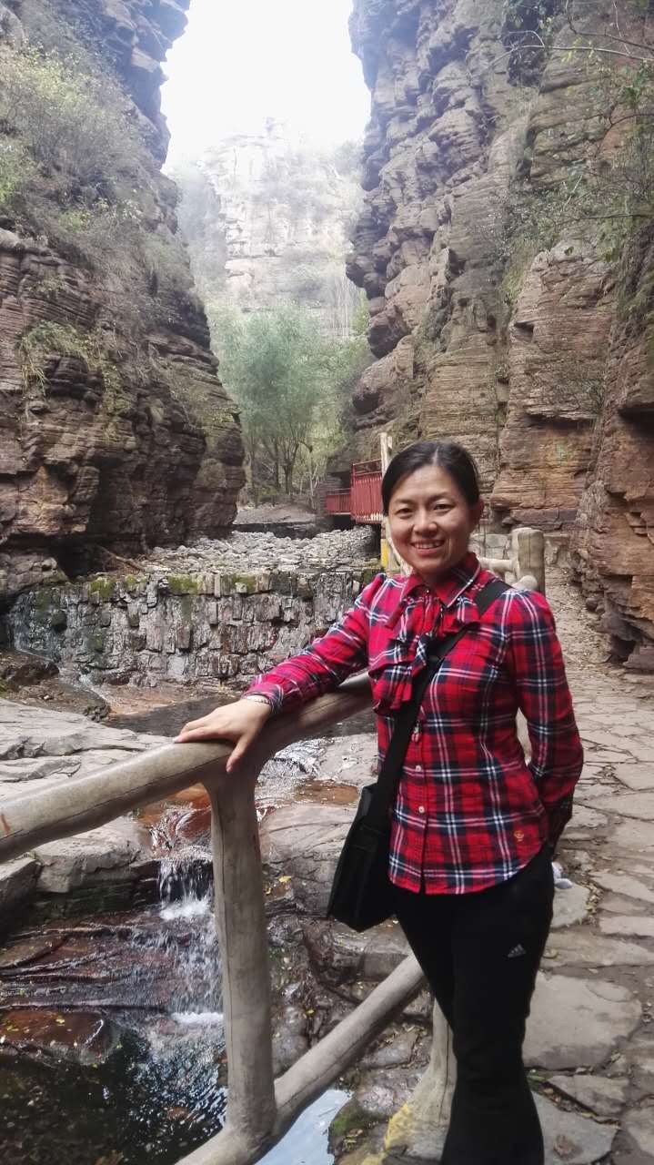 闫丽萍