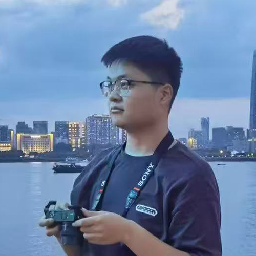 Ziheng Jiang
